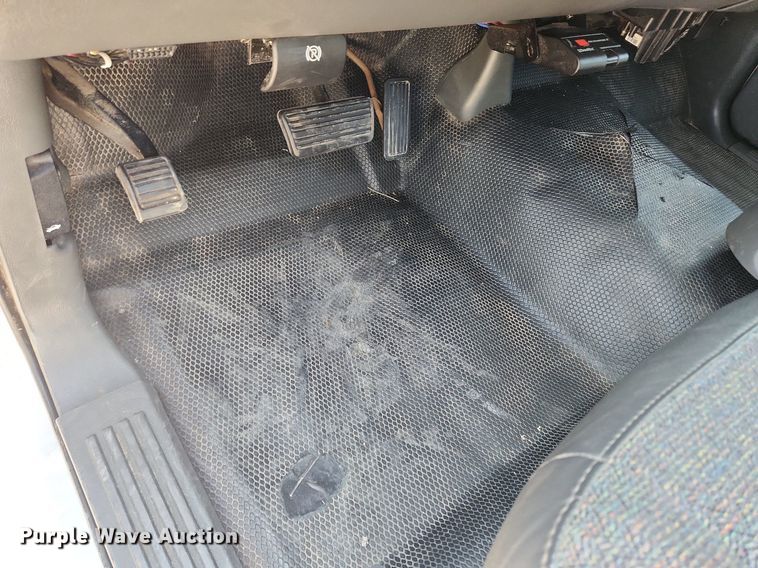 image for item MW9731 2005 Chevrolet Silverado 1500  pickup truck