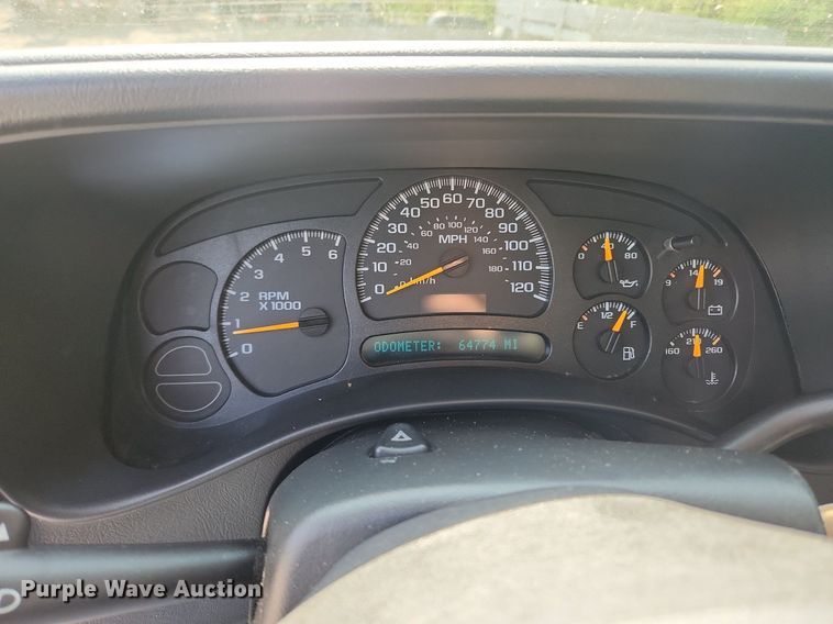 image for item MW9731 2005 Chevrolet Silverado 1500  pickup truck