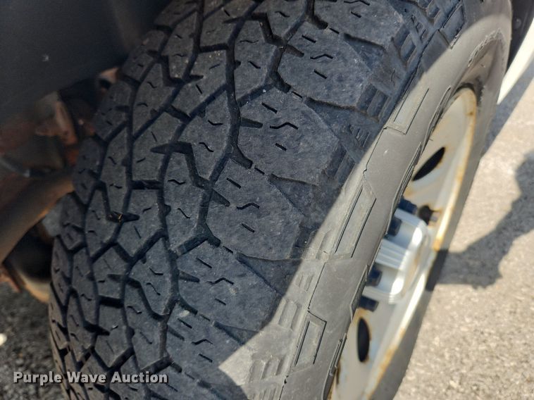 image for item MW9731 2005 Chevrolet Silverado 1500  pickup truck