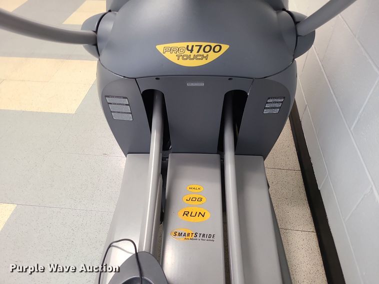 image for item MX9748 Octane Fitness Pro4700 Touch  eliptical