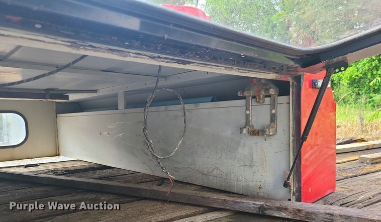 image for item MX9763 Camper shell