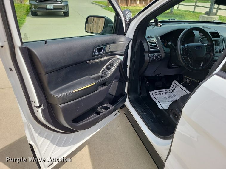 image for item MX9787 2019 Ford Explorer Police Interceptor  SUV