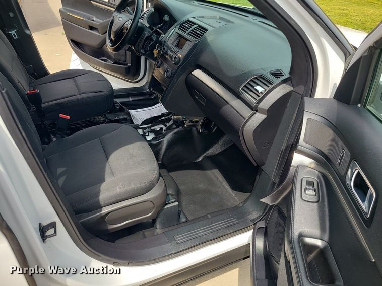image for item MX9787 2019 Ford Explorer Police Interceptor  SUV