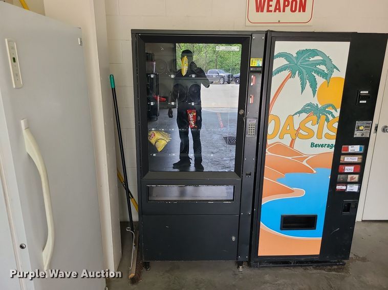 image for item MX9788 Vending machine