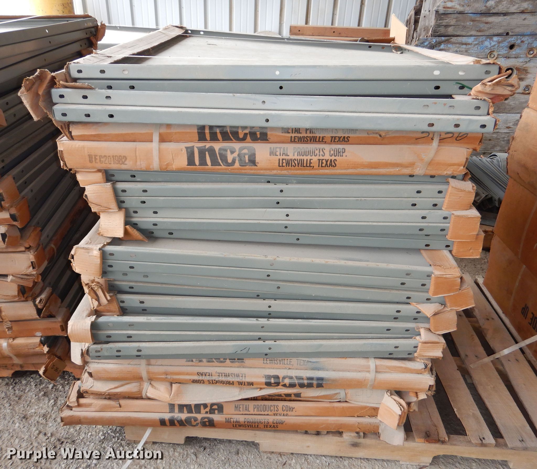 (140) Inca shelves in Ottawa, KS Item IB9979 sold Purple Wave