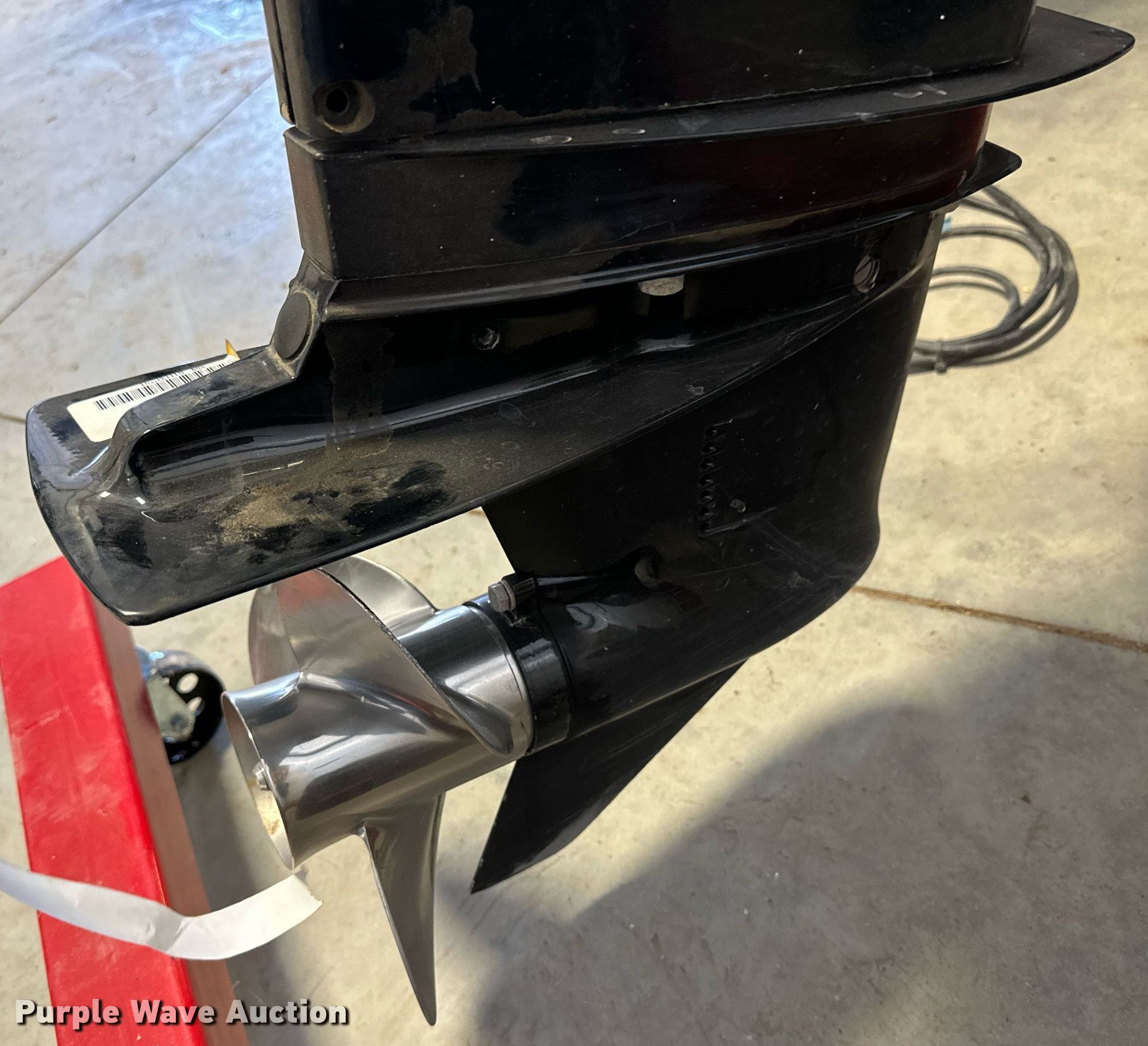 Mercury boat engine in Dodge City, KS Item KX9025 sold Purple Wave