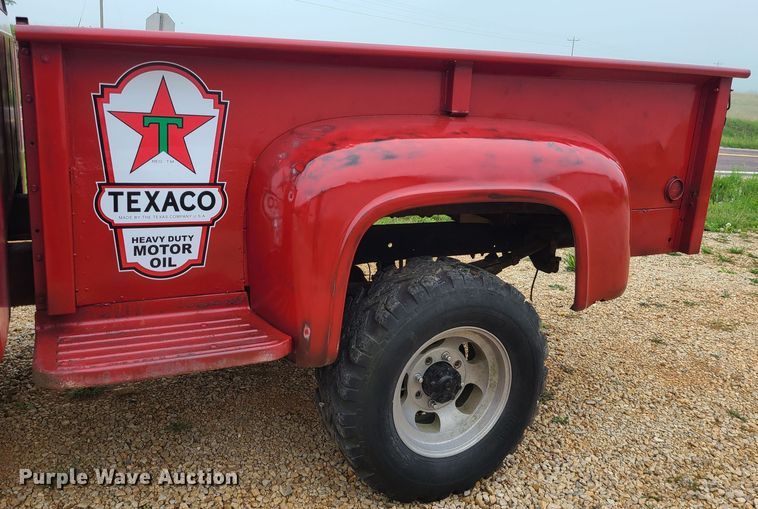 image for item DC6078 1961 Ford F100  pickup truck