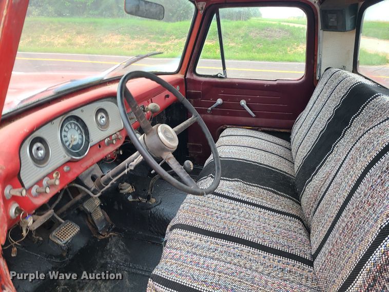 image for item DC6078 1961 Ford F100  pickup truck