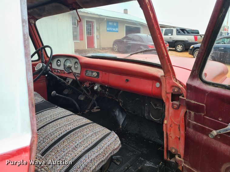 image for item DC6078 1961 Ford F100  pickup truck