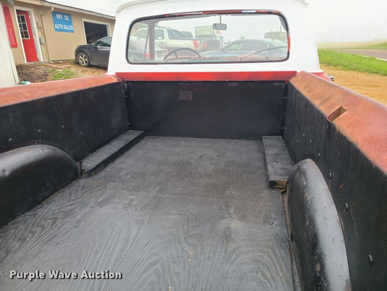 image for item DC6078 1961 Ford F100  pickup truck