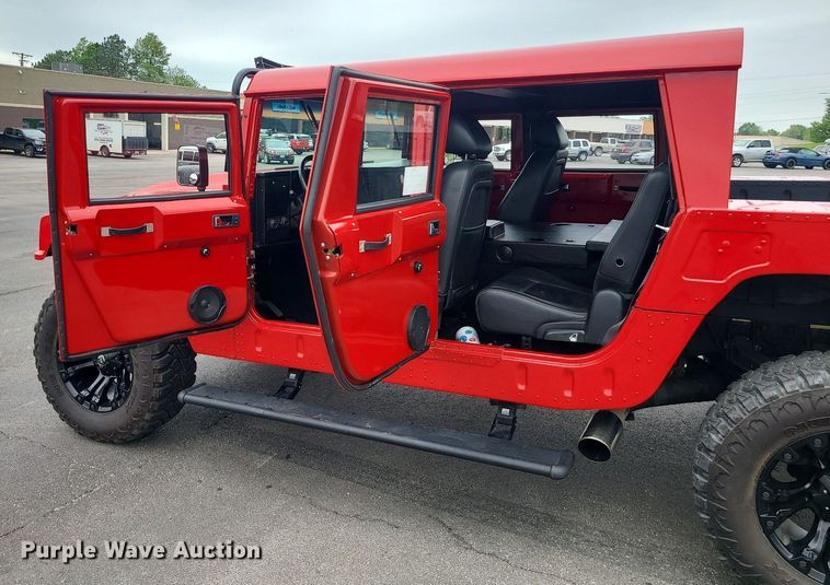 image for item DC6082 1993 Am General  SUV