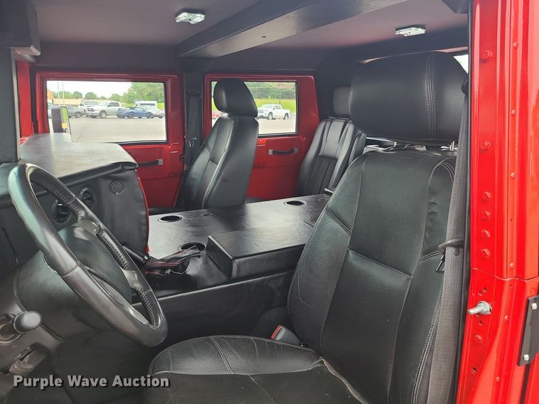 image for item DC6082 1993 Am General  SUV