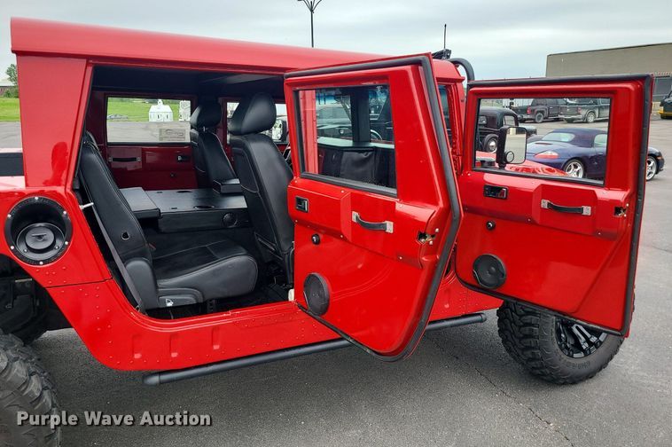 image for item DC6082 1993 Am General  SUV