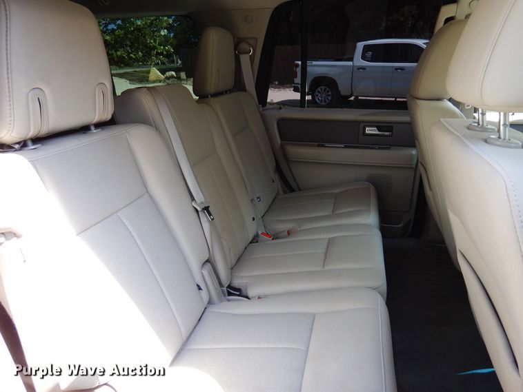 image for item DJ0830 2012 Ford Expedition  SUV