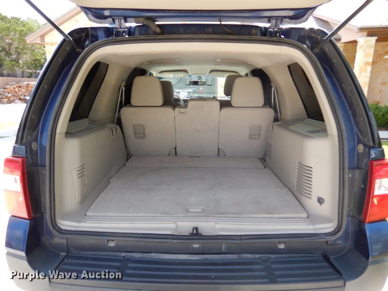 image for item DJ0830 2012 Ford Expedition  SUV