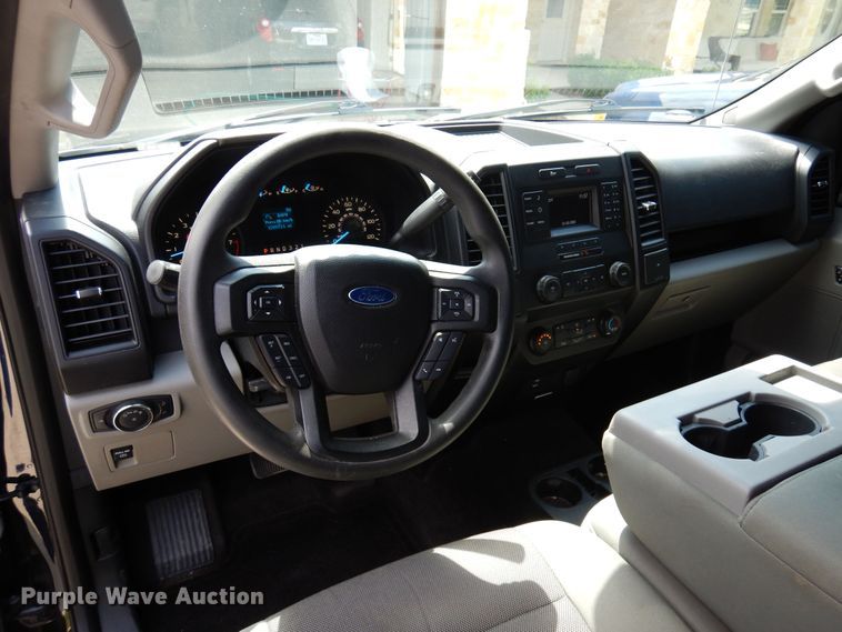 image for item DJ0831 2016 Ford F150  SuperCab pickup truck