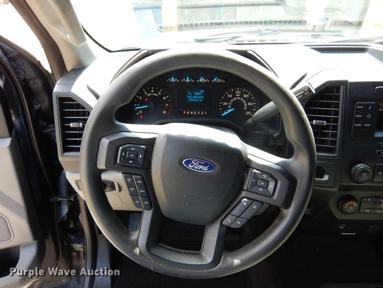 image for item DJ0831 2016 Ford F150  SuperCab pickup truck