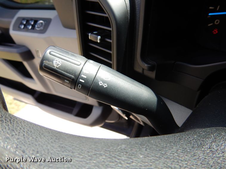 image for item DJ0831 2016 Ford F150  SuperCab pickup truck