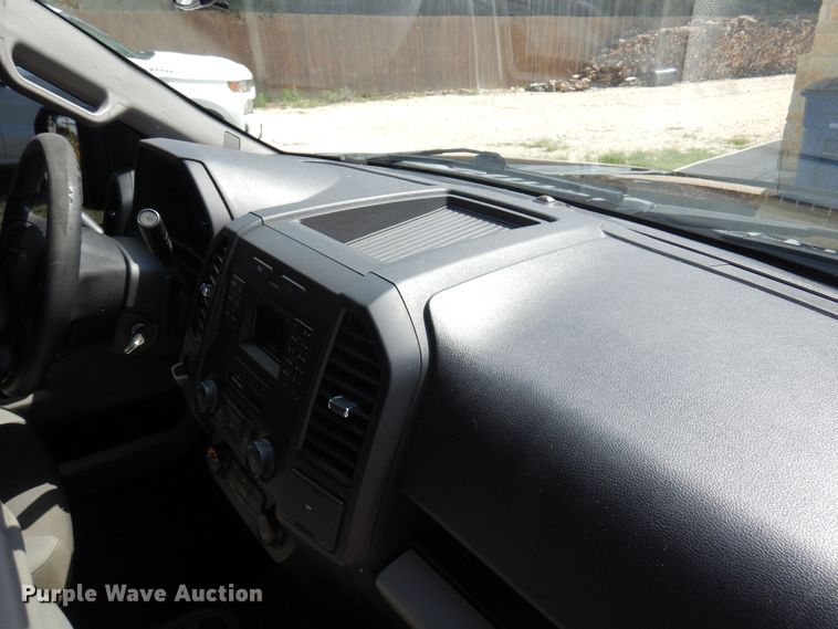 image for item DJ0831 2016 Ford F150  SuperCab pickup truck