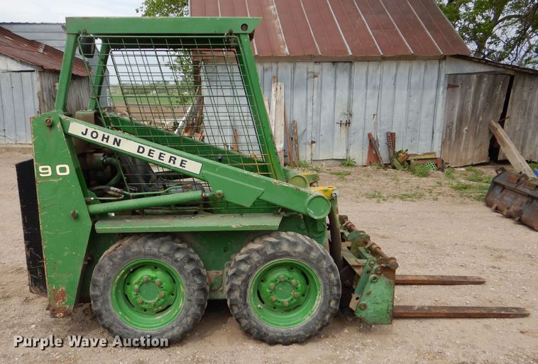 image for item DK1904 John Deere 90  skid steer loader