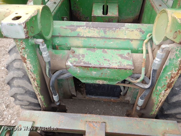 image for item DK1904 John Deere 90  skid steer loader