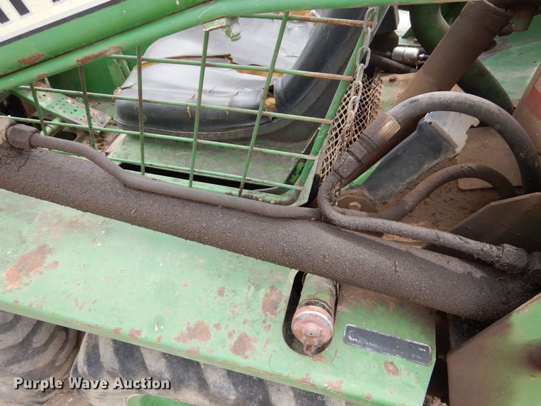 image for item DK1904 John Deere 90  skid steer loader