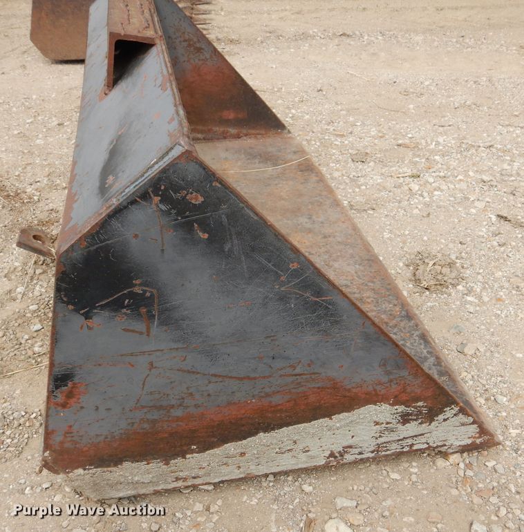 image for item DK1904 John Deere 90  skid steer loader