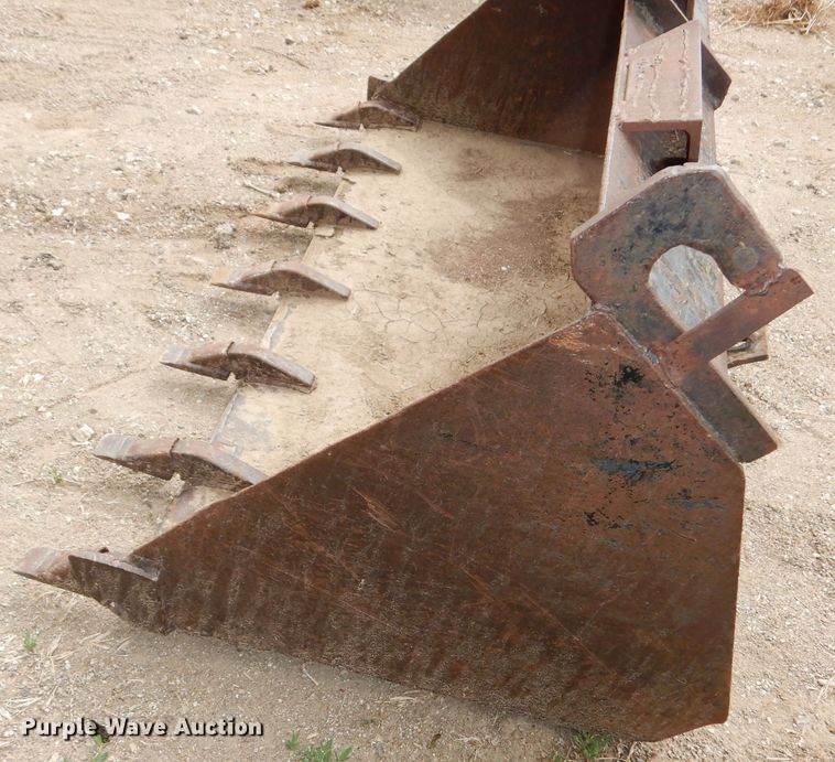 image for item DK1904 John Deere 90  skid steer loader