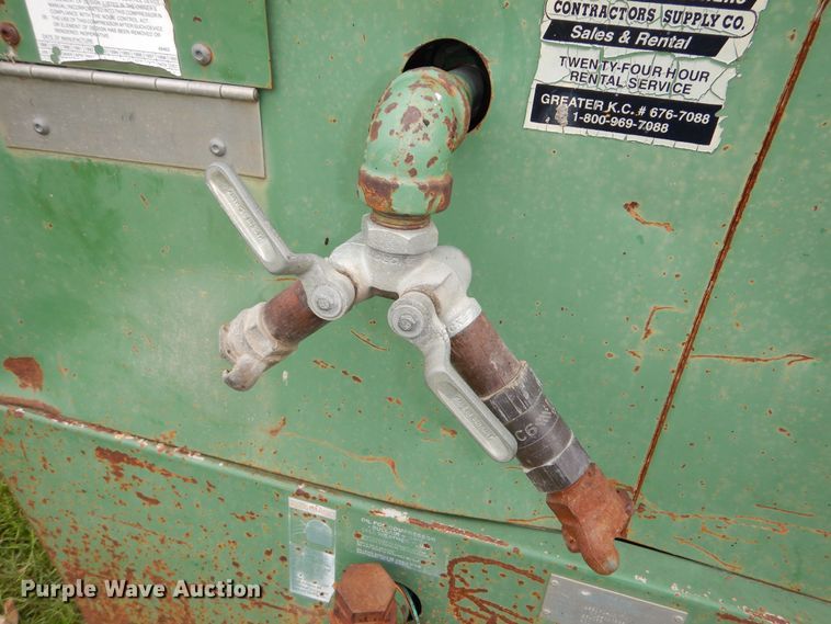 image for item DK1908 Sullair 185DPQ-JD  air compressor