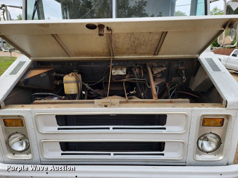 image for item DK6508 1977 Chevrolet P30  delivery truck