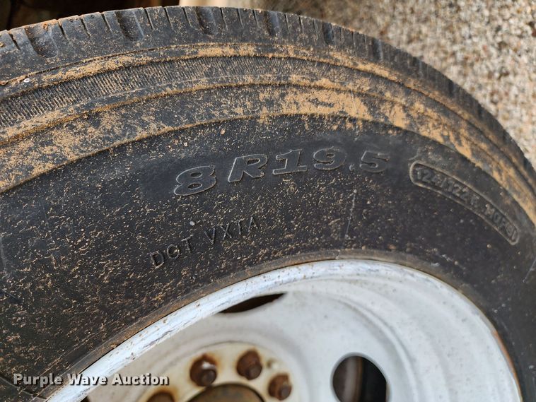 image for item DK6508 1977 Chevrolet P30  delivery truck