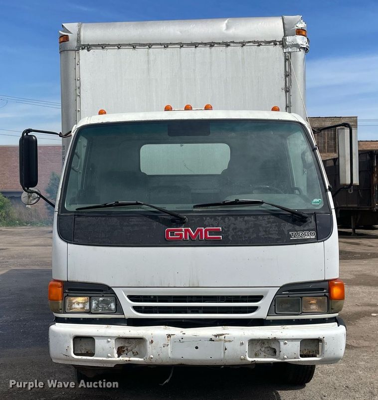 image for item DL3766 2005 GMC W4500  box truck