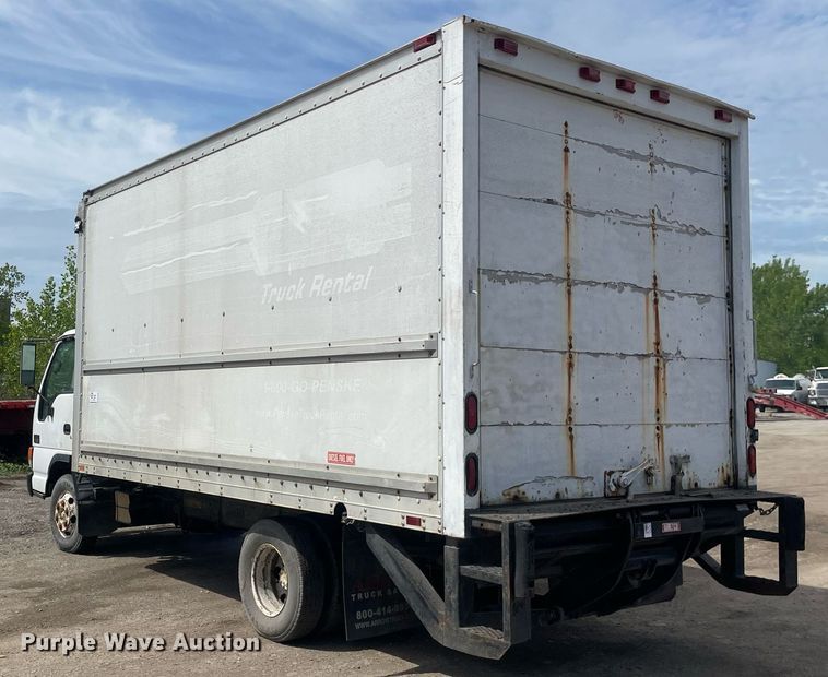 image for item DL3766 2005 GMC W4500  box truck