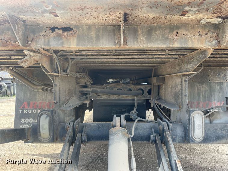 image for item DL3766 2005 GMC W4500  box truck