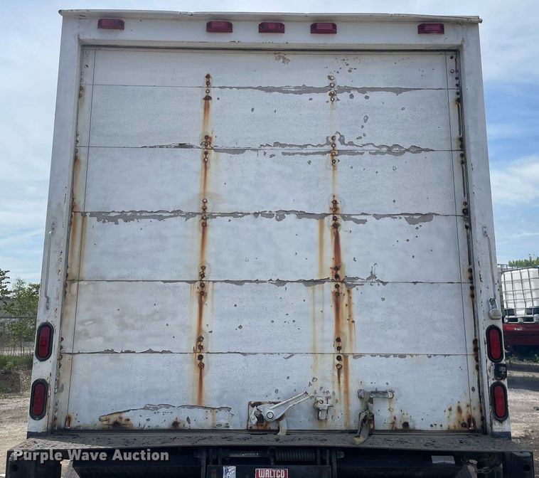 image for item DL3766 2005 GMC W4500  box truck