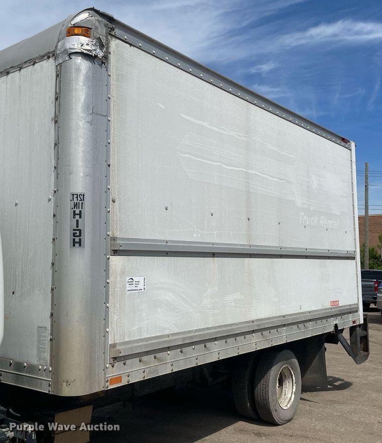 image for item DL3766 2005 GMC W4500  box truck