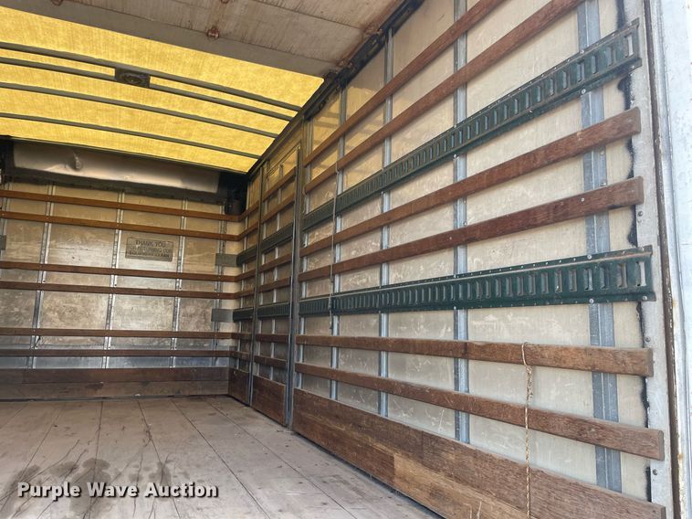 image for item DL3766 2005 GMC W4500  box truck