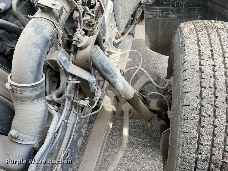 image for item DL3766 2005 GMC W4500  box truck