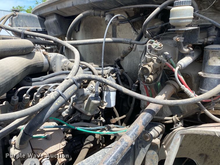 image for item DL7201 1994 Freightliner FL70  delivery truck