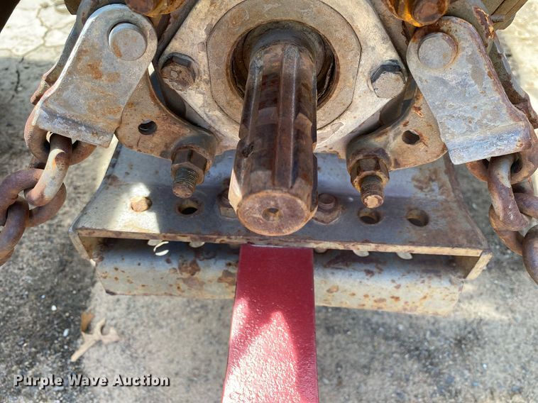 image for item DL7205 1976 Massey Ferguson 230  tractor