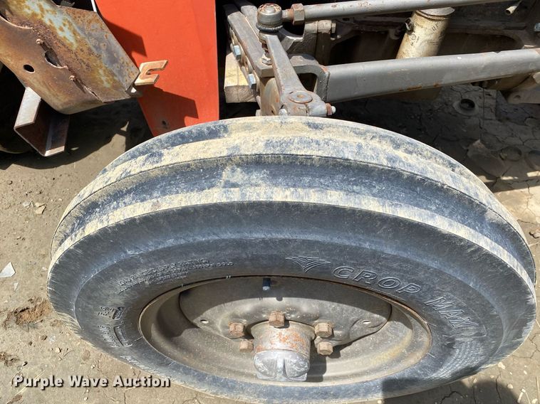 image for item DL7205 1976 Massey Ferguson 230  tractor