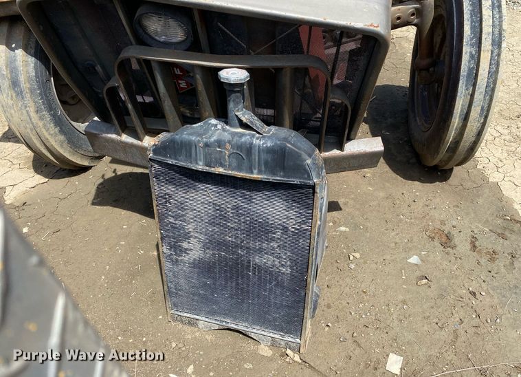 image for item DL7205 1976 Massey Ferguson 230  tractor