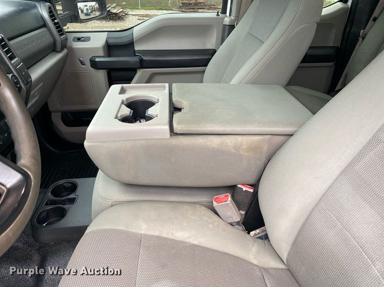 image for item DL7209 2017 Ford F250 Super Duty  SuperCab pickup truck