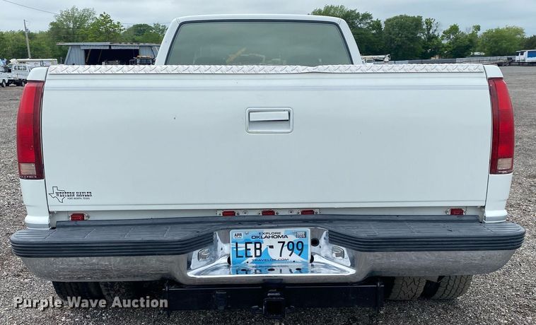 image for item DL7213 1992 Chevrolet Cheyenne 3500  Ext. Cab pickup truck