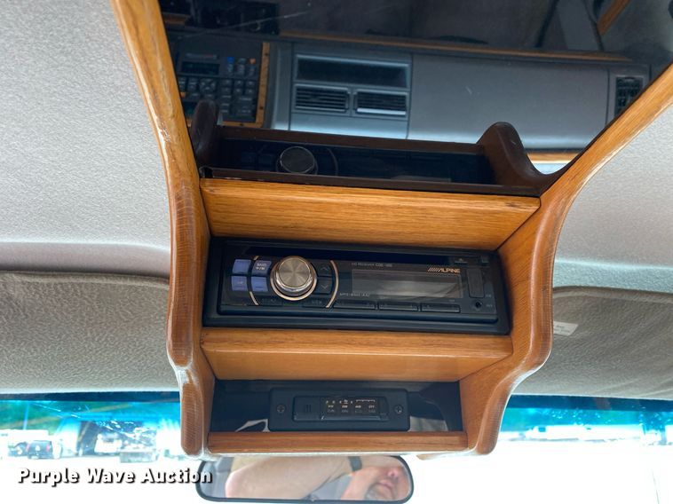 image for item DL7213 1992 Chevrolet Cheyenne 3500  Ext. Cab pickup truck