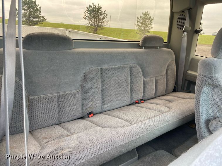 image for item DL7213 1992 Chevrolet Cheyenne 3500  Ext. Cab pickup truck