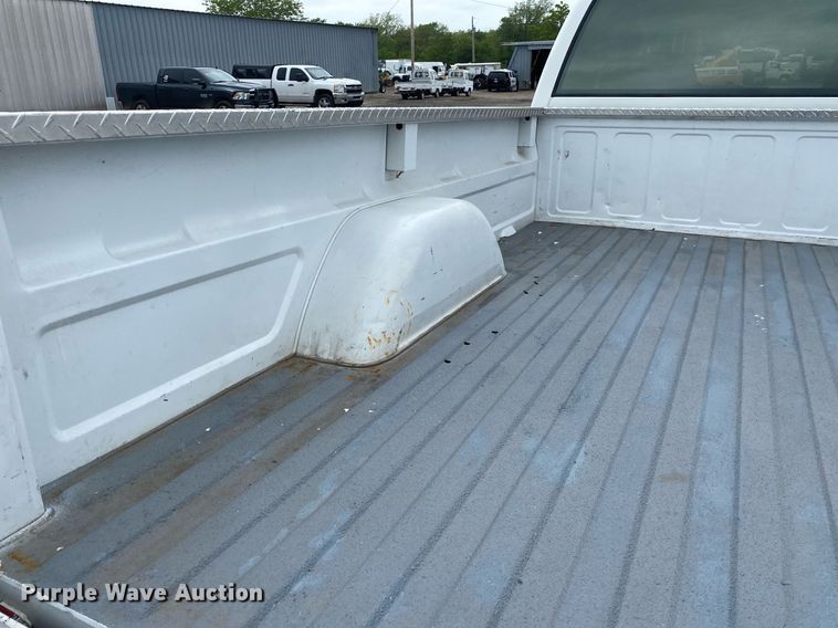 image for item DL7213 1992 Chevrolet Cheyenne 3500  Ext. Cab pickup truck