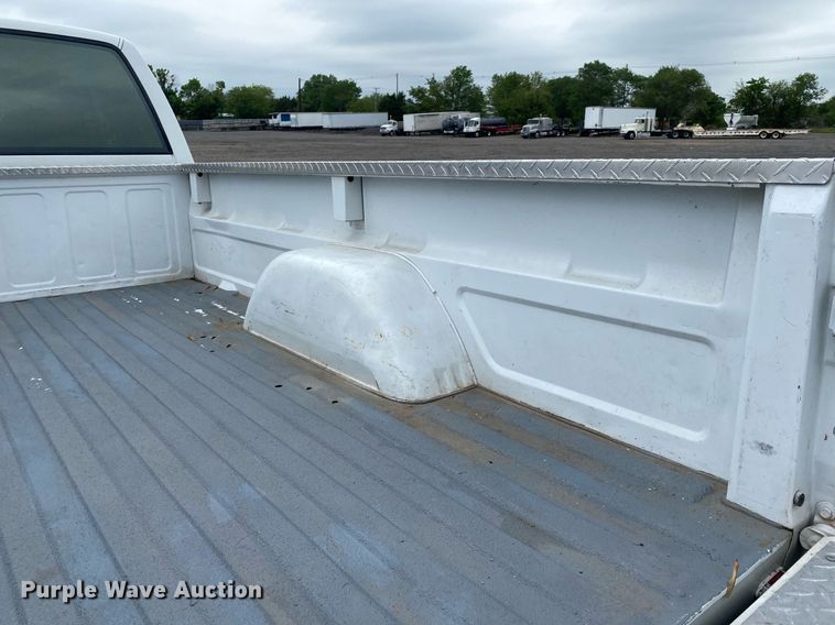 image for item DL7213 1992 Chevrolet Cheyenne 3500  Ext. Cab pickup truck