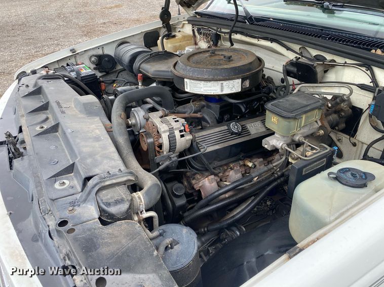 image for item DL7213 1992 Chevrolet Cheyenne 3500  Ext. Cab pickup truck