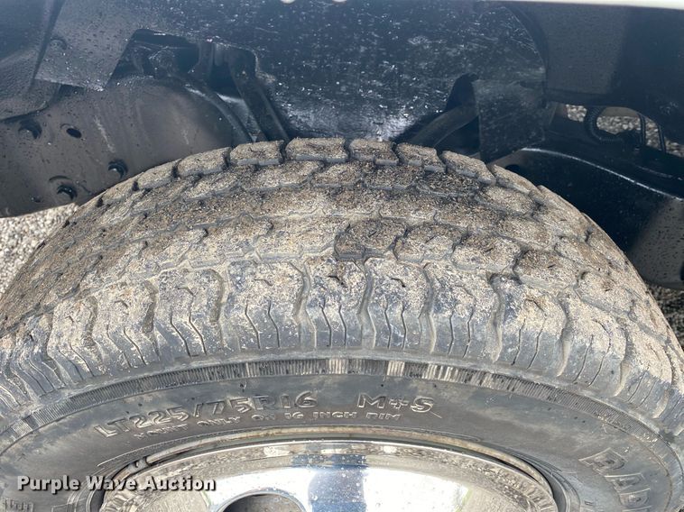 image for item DL7213 1992 Chevrolet Cheyenne 3500  Ext. Cab pickup truck